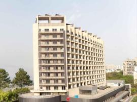 Alivaa Hotel Gurugram Sohna Road City Center, מלון בגורגאון