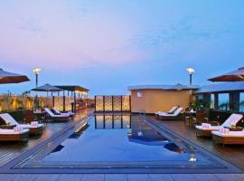 Grand Mercure Agra - An Accor Brand, hotel di Agra