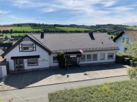 Bed & Breakfast Weisser Stein, Hotel in Schmallenberg