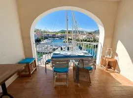 This comfortable and bright apartment WIFI