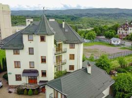 Hermes Resort Hotel, Hotel in Truskawez