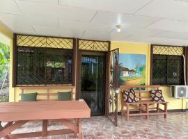 Casas Gemelas, hotel v destinaci Golfito