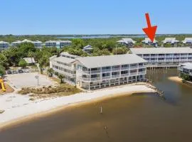 Island Getaway- Condo by the Gulf