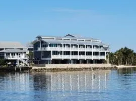 Island View waterfront condo