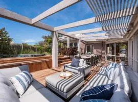 Kunahara Sorrento Luxe Stunner with Spa