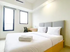Minimalist and Nice Studio Apartment at Evenciio Margonda By Travelio