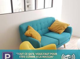 COCON du centre ville avec PARKING et WIFI, hotel in Millau