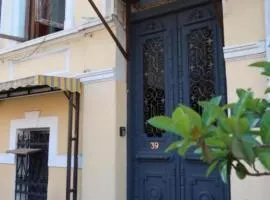 Wonderer House in Old Batumi