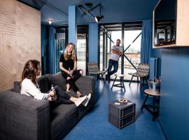 DOCK INN Hostel Warnemünde، فندق في فارنمونده