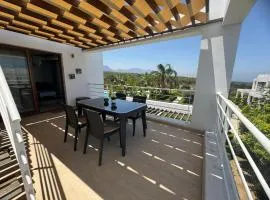 Penthouse Apartment with Stunning Sea and Mountain Views