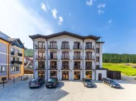 Garda - Breakfast included in the price Restaurant Free Parking Mountain view Kitchen in the apartment separate entrance