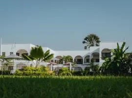 Harmony Resort Boutique Hotel、バンジュールにあるバンジュール国際空港 - BJLの周辺ホテル