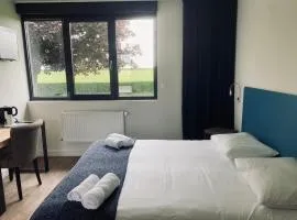 Logis Hôtel & Restaurant de l'Aérodrome de la Baie de Somme