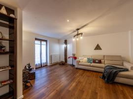 MAISON NUEVA - Relax e vista Montagna - LA THUILE 0104，位于拉特乌伊莱的酒店