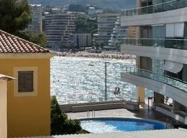 Luminoso apartamento con vistas al mar