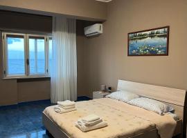 Stella Marina Home Holidays, hotel v destinaci Gioia Tauro