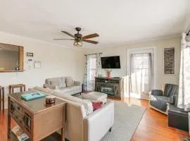 Close to Dtwn Bangor Inviting Maine Home