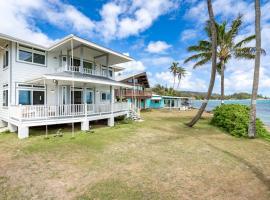 Hale Kahakai - Oceanfront Retreat - Direct Beach Access, Hotel in Hauula