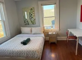 private room in middletown 4 minute to wesleyan univ