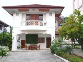 Poon house Nimman