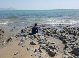 Bolan Safari, Hotel in Ormāra