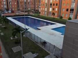 Apartamento con parqueadero y piscina