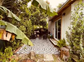 Bienvenidos a la Pequeña Selva de Legnalife, holiday home in Homestead