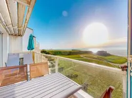 2 Bedroom Amazing Apartment In Royan