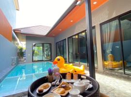 Bluda Poolvilla A, hotel med pool i Hat Yai