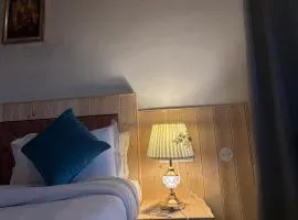 Urban wave 2Bed rooms by The North Edge