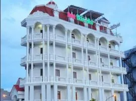 Biển Nhớ Hotel & Coffee