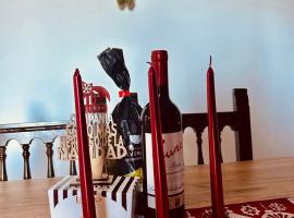 Casa Rural Camino de la Fuente, hotel in Teroleja