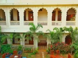 Banana Hostel Pushkar