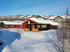 Nostalgic Cabin with 3 BR, Fireplace, and Terrace、バイトストーレンのホテル