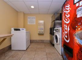 Holiday Inn Express Crestwood by IHG, ξενοδοχείο σε Crestwood