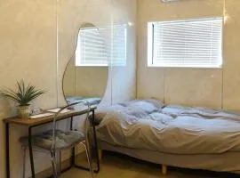 ROOMs 001 カフェ併設 綺麗なワンルーム 分倍河原駅から徒歩3分