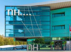 NH Gijón, hotel v destinaci Gijón