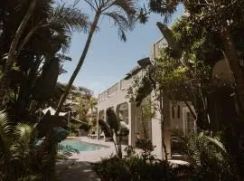 Caza Beach Guesthouse