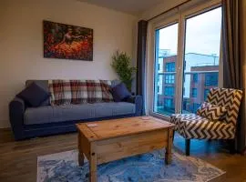 Convenient 2 Bedroom Apartment in Crawley