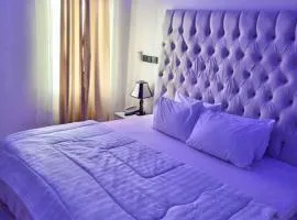 Bott Apartment