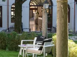 Bassano Club House