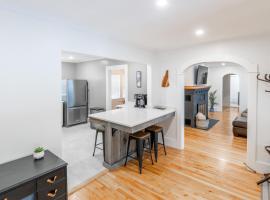 White Mountain Escape, cottage in Littleton