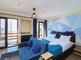 Stylish Studio Apartment with balcony