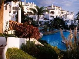 Benalmadenapartments BBQ Evita Beach Club