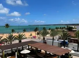 Apartamento com bela vista para o mar