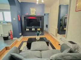 Cozy condo in heart of Brighton 3mins walk to Seafront
