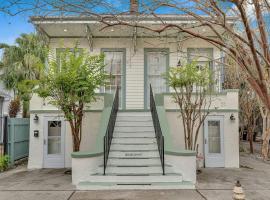 Uptown Nola Historic Home Parking, ξενοδοχείο στη Νέα Ορλεάνη