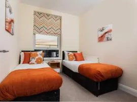 Lovely Views 2 Bedroom central apartment in Ashford