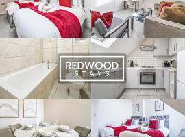 Newly Refurbished Everest Lodge Serviced Apartments for Contractors & Families, Free WiFi & Netflix By Redwood Stays, chalet de montaña en Farnborough