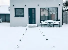 Peak Nest Rasnov